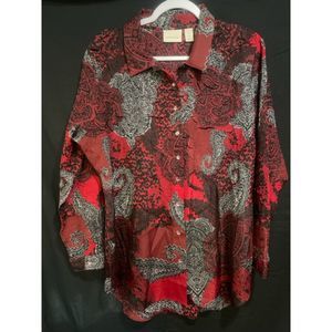 Chico's 3 Festive Paisley Roxanne Top Red Black Button Front